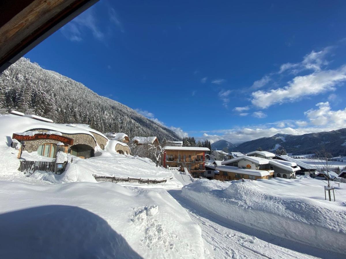 Erdhaeuser Und Apartments Mit Seeblick Und Alleinlage Weissensee Eksteriør billede