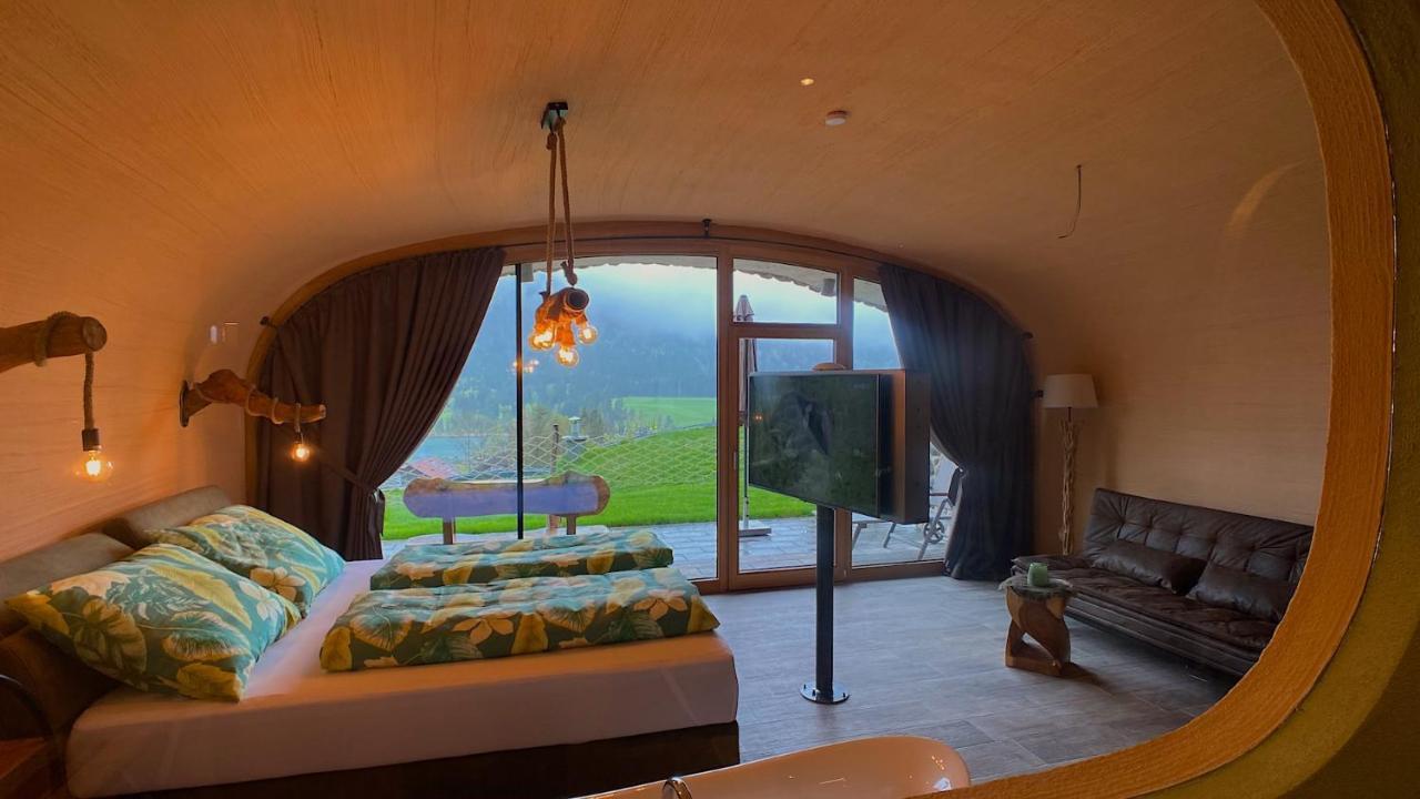 Erdhaeuser Und Apartments Mit Seeblick Und Alleinlage Weissensee Eksteriør billede