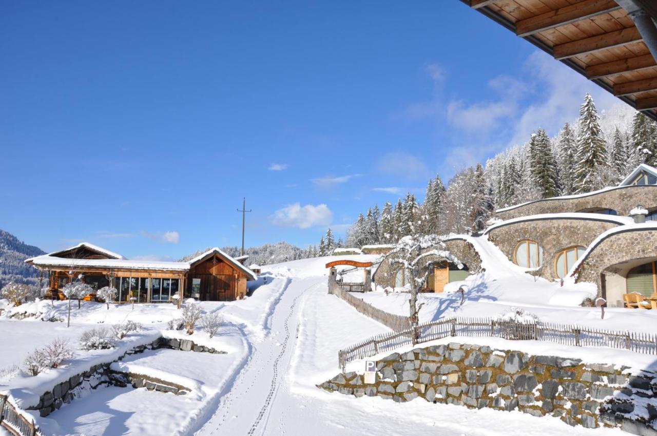 Erdhaeuser Und Apartments Mit Seeblick Und Alleinlage Weissensee Eksteriør billede